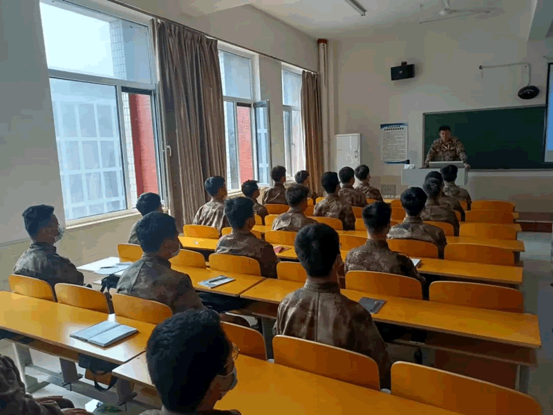 2138cn太阳集团古天乐//汽车工程学院//提升大学生就业十项基本技能培训——军事素质篇